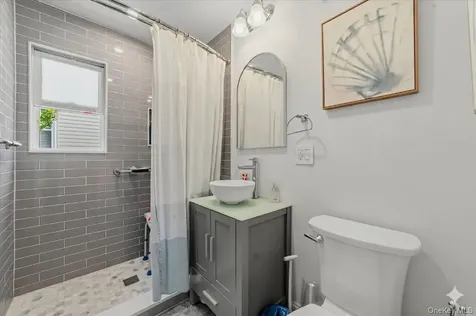 61 Kathwood Road Yonkers NY 10710