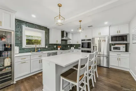 61 Kathwood Road Yonkers NY 10710
