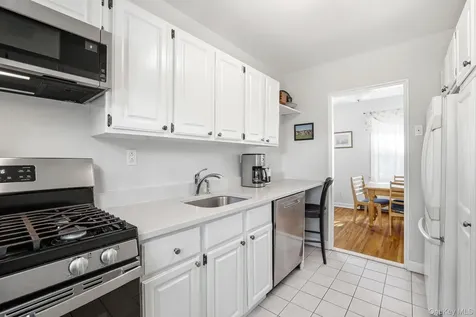 21 Fieldstone Drive Hartsdale NY 10530