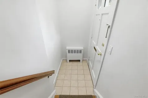 21 Fieldstone Drive Hartsdale NY 10530