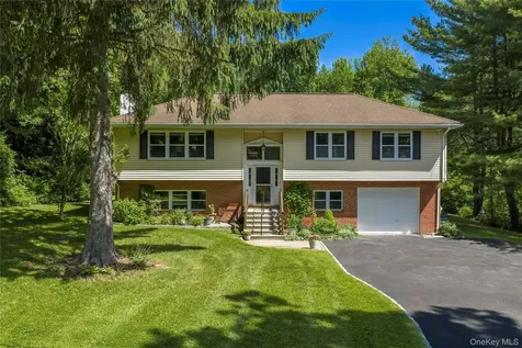 32 Cobb Road Brewster NY 10509
