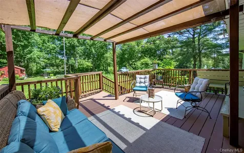 32 Cobb Road Brewster NY 10509