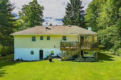32 Cobb Road Brewster NY 10509