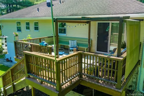 32 Cobb Road Brewster NY 10509