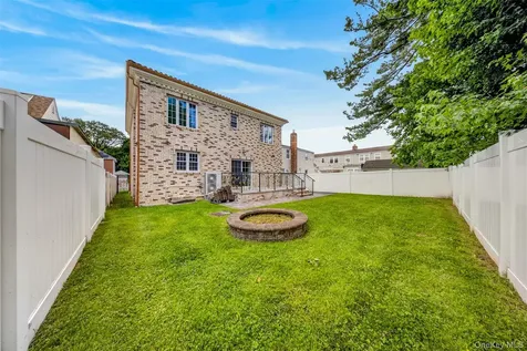 2374 207th Street Bayside NY 11360