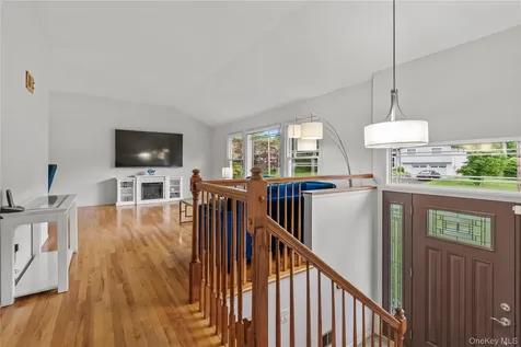 224 Willow Drive Briarcliff Manor NY 10510