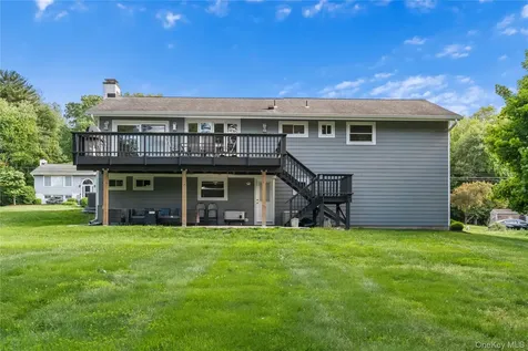 224 Willow Drive Briarcliff Manor NY 10510