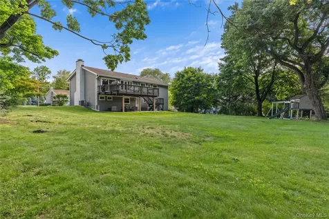 224 Willow Drive Briarcliff Manor NY 10510