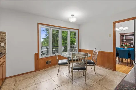 224 Willow Drive Briarcliff Manor NY 10510