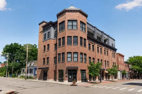 226 Main Street Beacon NY 12508