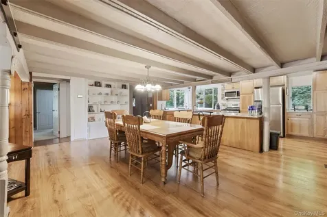 236 Hosner Mountain Road Hopewell Junction NY 12533