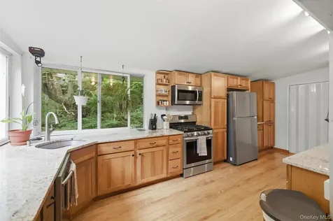236 Hosner Mountain Road Hopewell Junction NY 12533