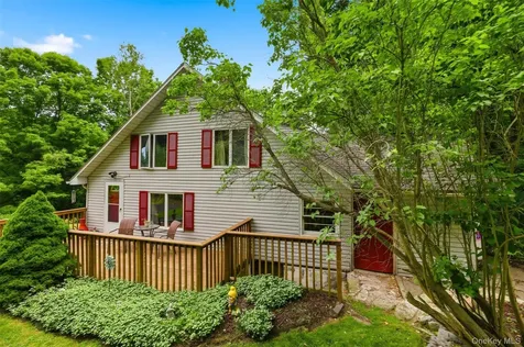 236 Hosner Mountain Road Hopewell Junction NY 12533