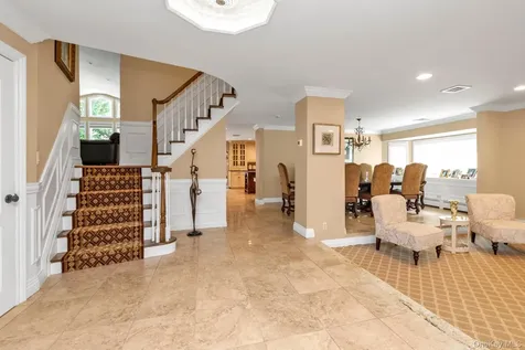2114 Donna Drive Merrick NY 11566