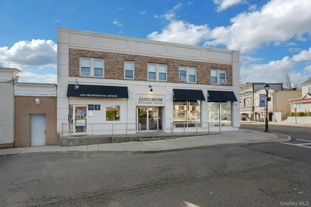 440 White Plains Road Eastchester NY 10709