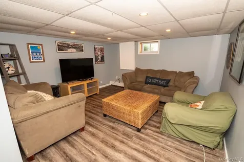 23 Martin Road S Bethpage NY 11714
