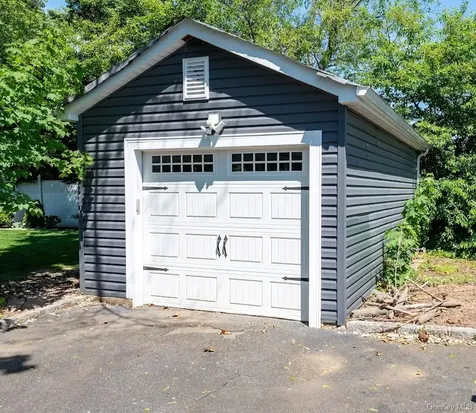 23 Martin Road S Bethpage NY 11714