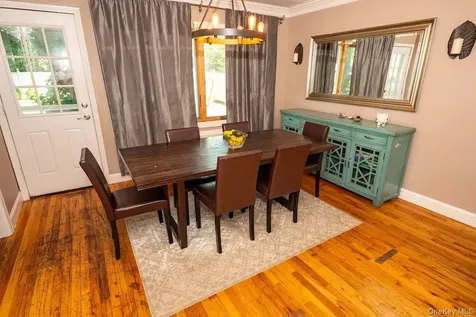 23 Martin Road S Bethpage NY 11714