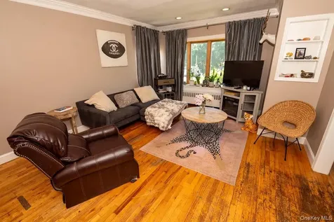 23 Martin Road S Bethpage NY 11714