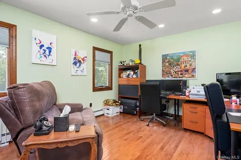 251 Baird Court Woodbury NY 11797