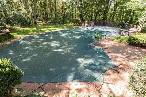 251 Baird Court Woodbury NY 11797