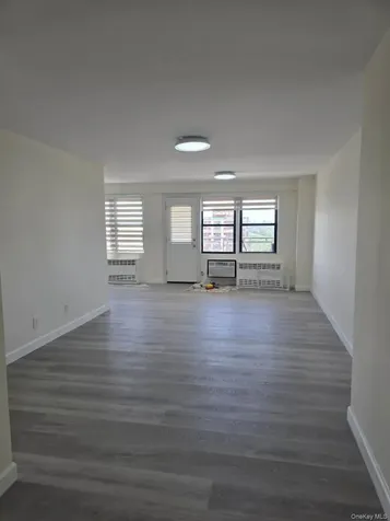 4255 Colden Street Flushing NY 11355