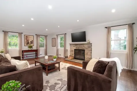 13 Janet Terrace Irvington NY 10533