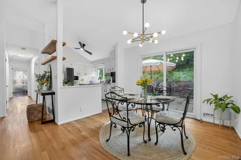 4 Pamela Lane Valhalla NY 10595