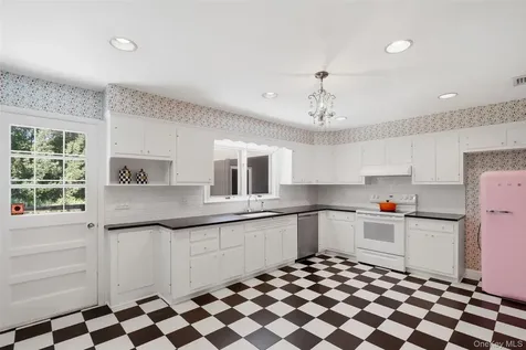 41 Cherry Ridge Road Katonah NY 10536