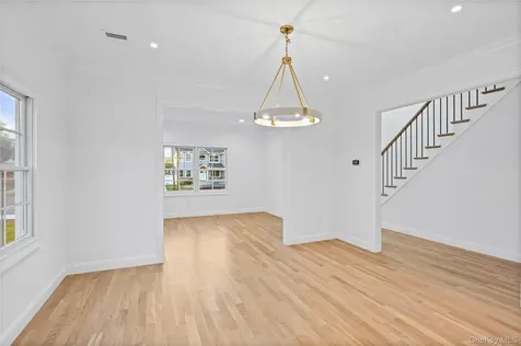 92 Biltmore Boulevard Massapequa NY 11758