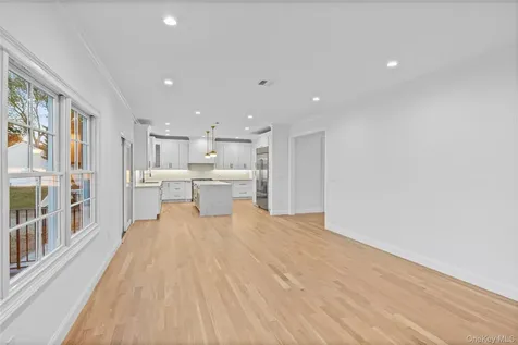 92 Biltmore Boulevard Massapequa NY 11758