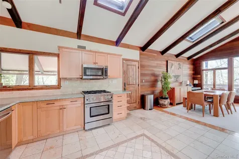 380 Long Ridge Road Pound Ridge NY 10576