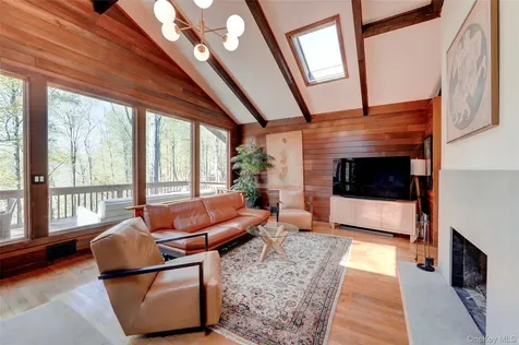 380 Long Ridge Road Pound Ridge NY 10576