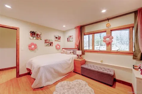 380 Long Ridge Road Pound Ridge NY 10576