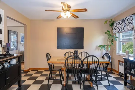 191 Hildreth Place Yonkers NY 10704