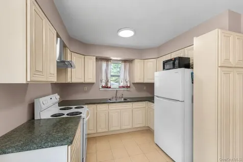 1 Jade Lane Swan Lake NY 12783