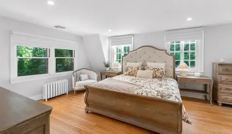 98 W Central Avenue Pearl River NY 10965