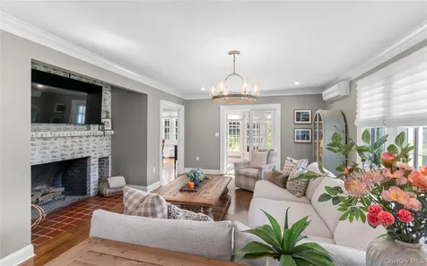 98 W Central Avenue Pearl River NY 10965