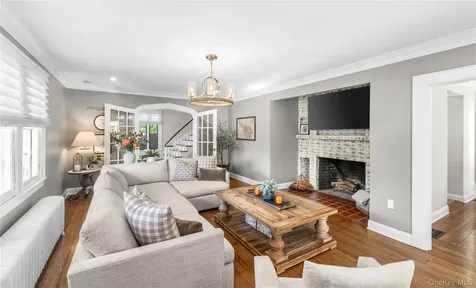 98 W Central Avenue Pearl River NY 10965