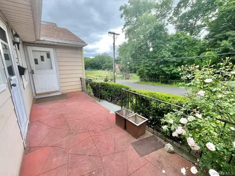 9 Ferndale Place Larchmont NY 10538