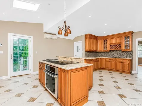 129 Jackson Avenue Pelham NY 10803