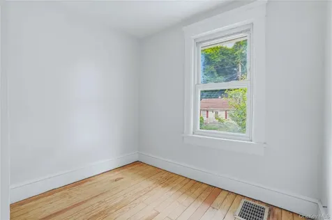 122 Andrew Street Kingston NY 12401