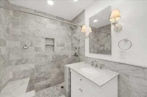 86 Caterson Terrace Hartsdale NY 10530