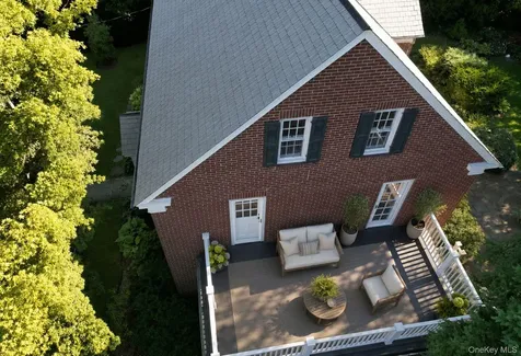 86 Caterson Terrace Hartsdale NY 10530