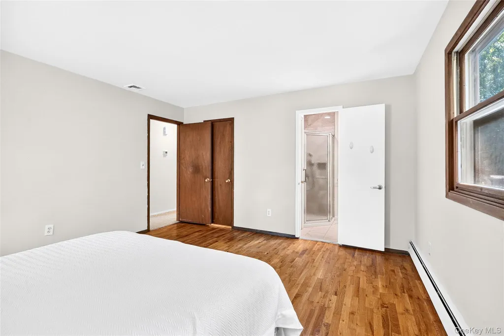81 Poplar Street Nanuet NY 10954