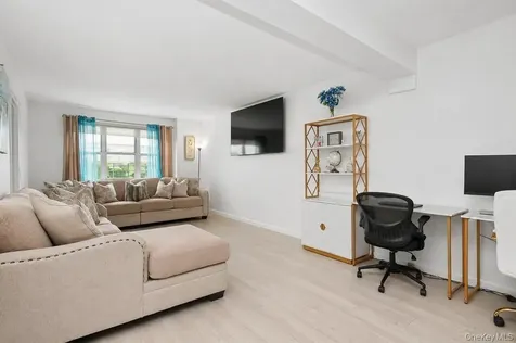 7 Balint Drive Yonkers NY 10710