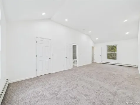 613 Bourdois Avenue Bellport NY 11713