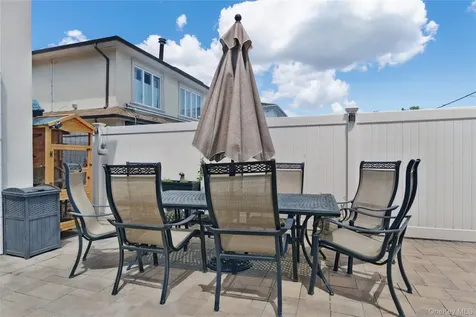 164-31 89th Street Howard Beach NY 11414