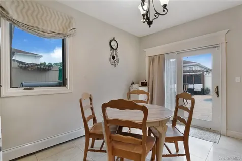 164-31 89th Street Howard Beach NY 11414