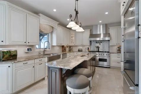 164-31 89th Street Howard Beach NY 11414
